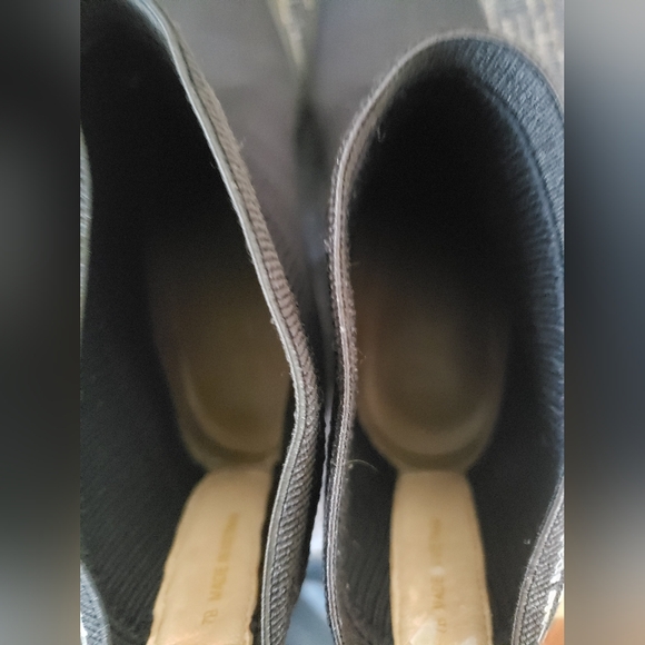 Kate Spade Black Ribbed Ankle Booties - Picture 3 of 4